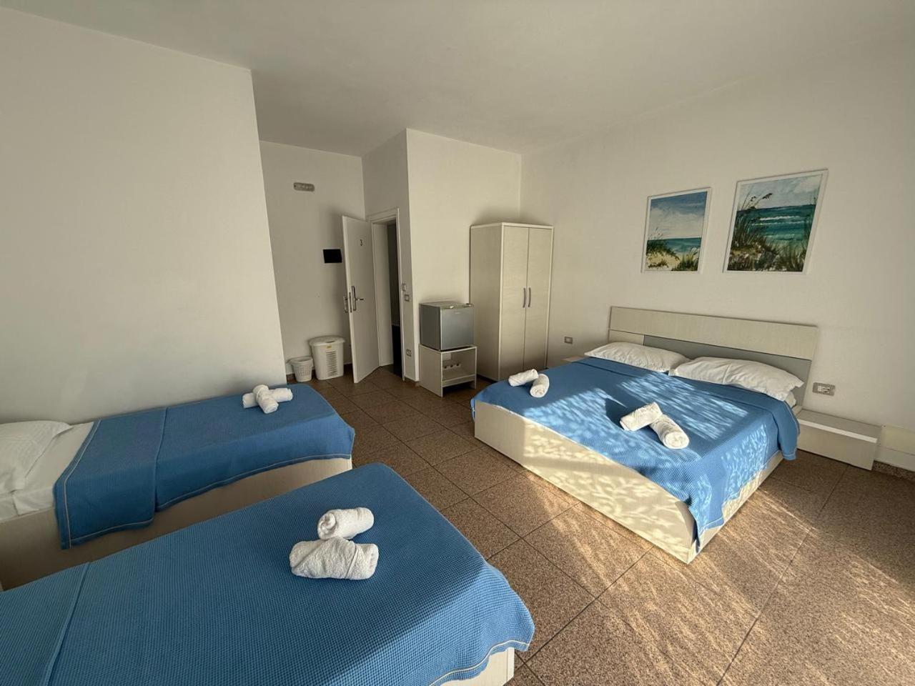 Hotel Stolis Himare Buitenkant foto